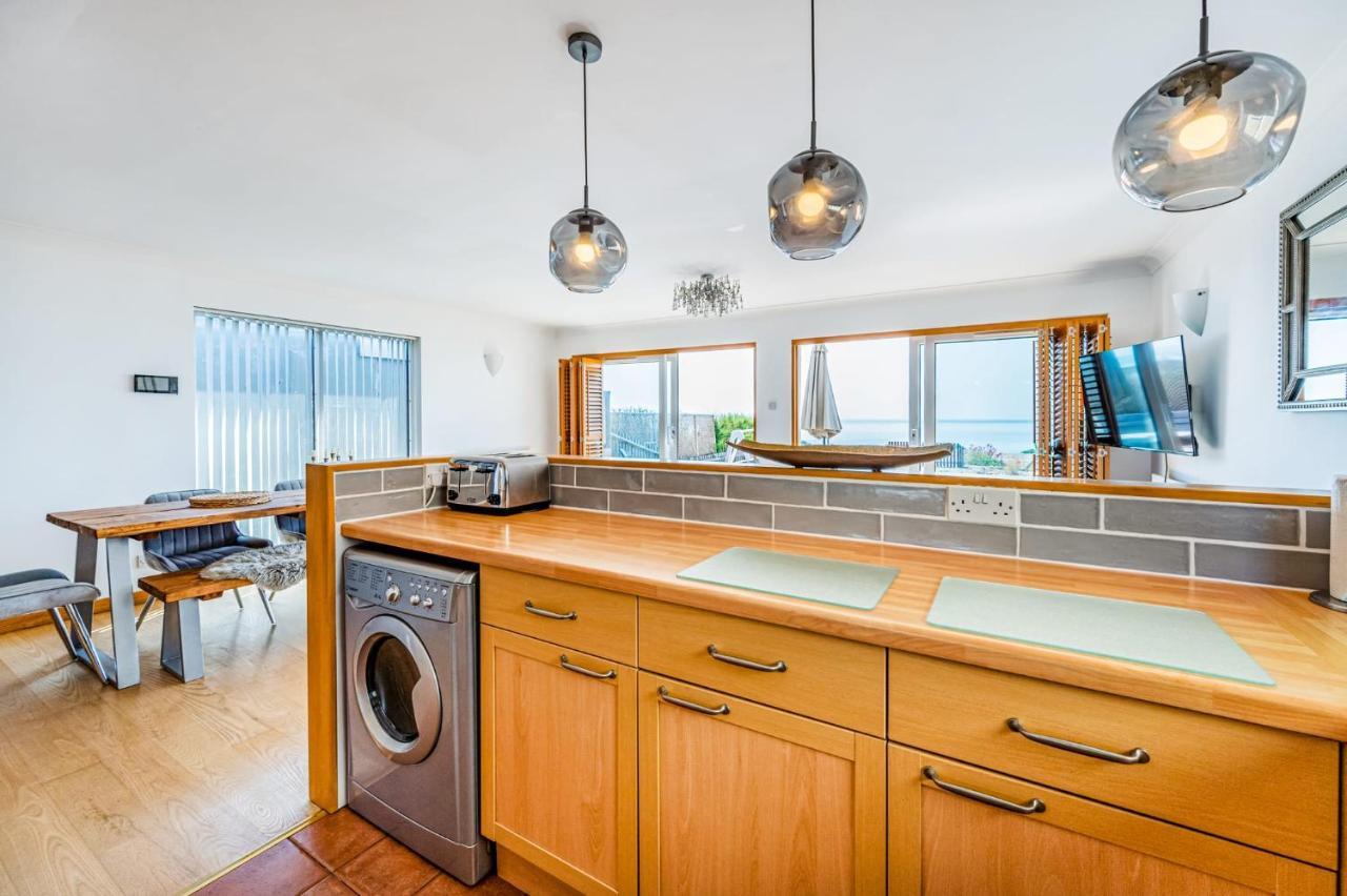 Pebble Paradise Beachfront Family Getaway Pevensey Eksteriør billede