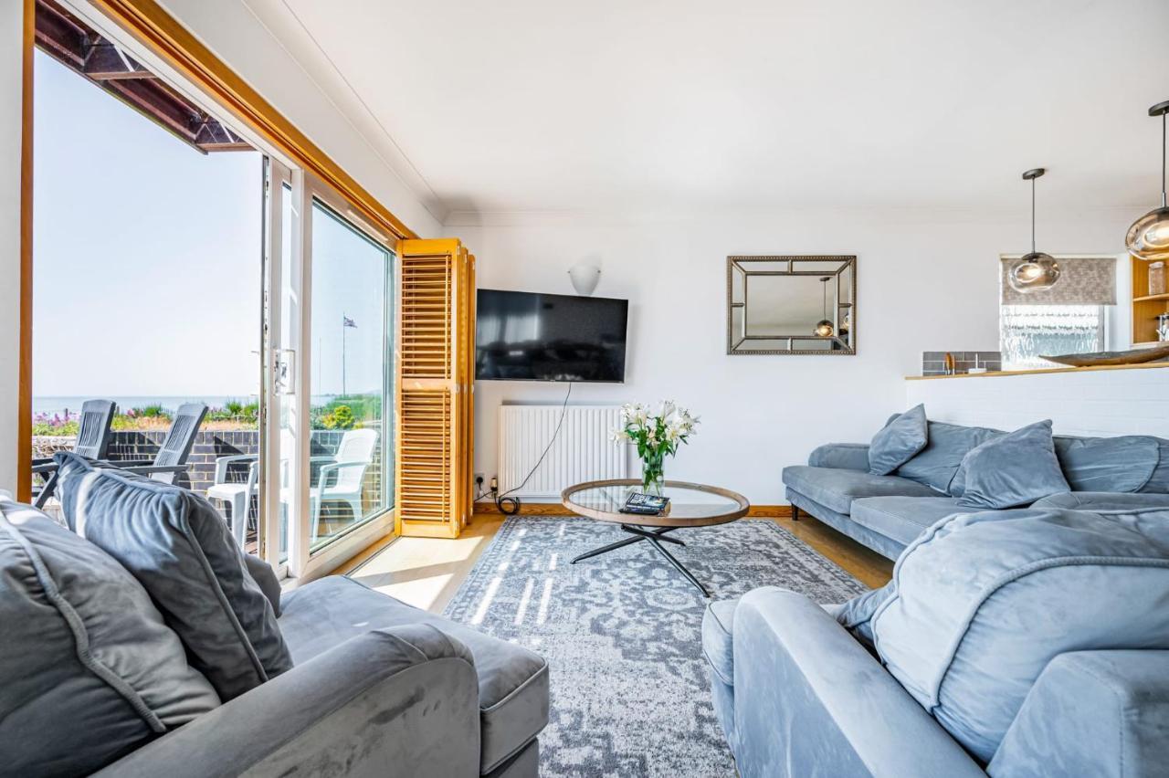 Pebble Paradise Beachfront Family Getaway Pevensey Eksteriør billede